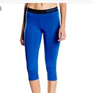 Nike crop leggings